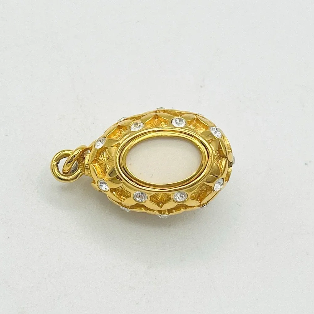 Vintage Joan Rivers Faberge Egg Pendant Photo Locket Heavy Crystals